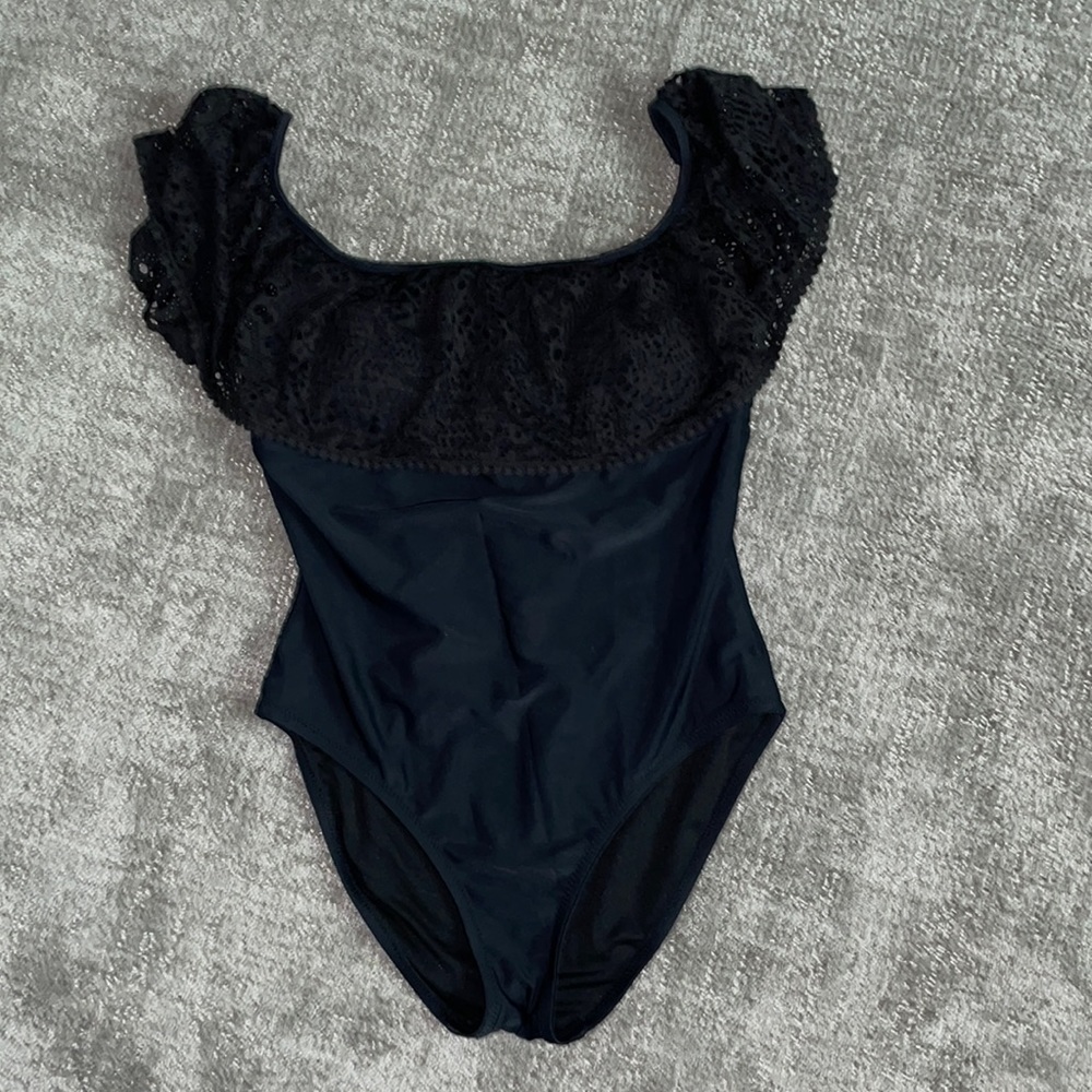Off the Shoulder 1 Piece Swimsuit